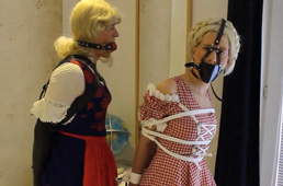 Julie Simone Interview